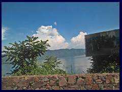 Lago de Coatepeque 01